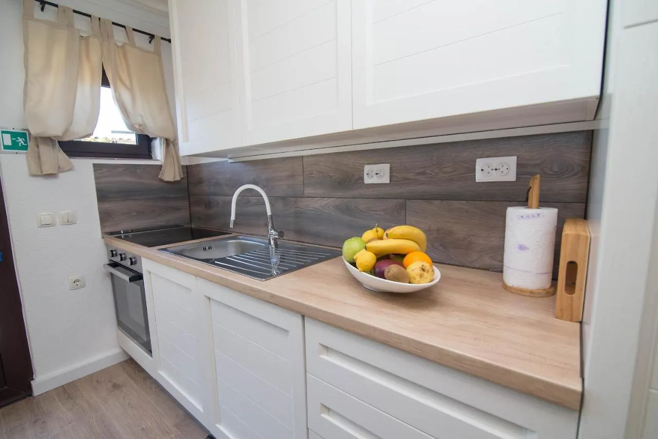 Bato A2+1 Apartment Veli Losinj Croatia