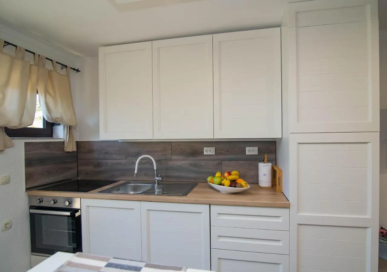 Bato A2+1 Apartment Veli Losinj Croatia